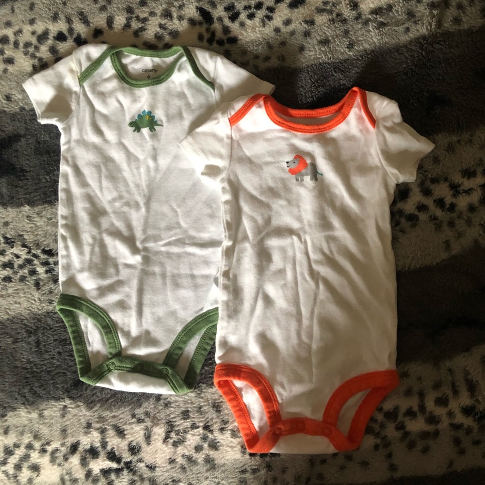 2 Unisex Baby Onesies